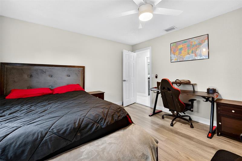 Image 27 of 48 For 8800 5th St  