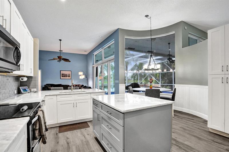 Image 11 of 58 For 4942 107th Ave