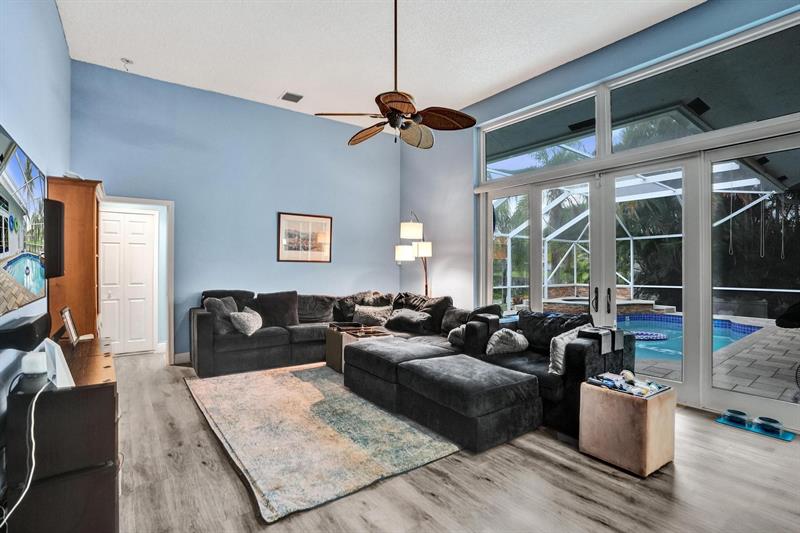 Image 17 of 58 For 4942 107th Ave