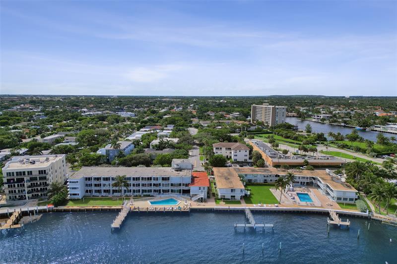 Image 43 of 43 For 2508 Bay Dr  303