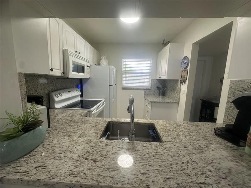 Image 18 of 23 For 3500 Natura Boulevard  108