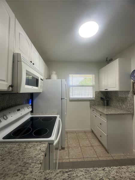 Image 19 of 23 For 3500 Natura Boulevard  108