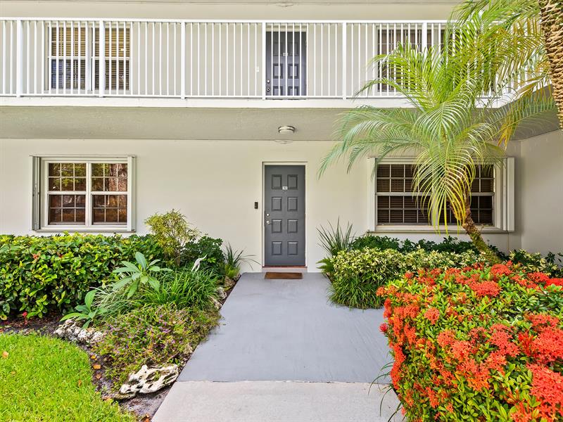 Details for 4221 Palm Aire Dr  102, Pompano Beach, FL 33069