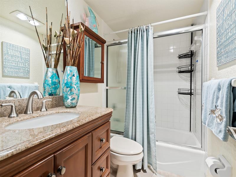 Image 14 of 22 For 4221 Palm Aire Dr  102