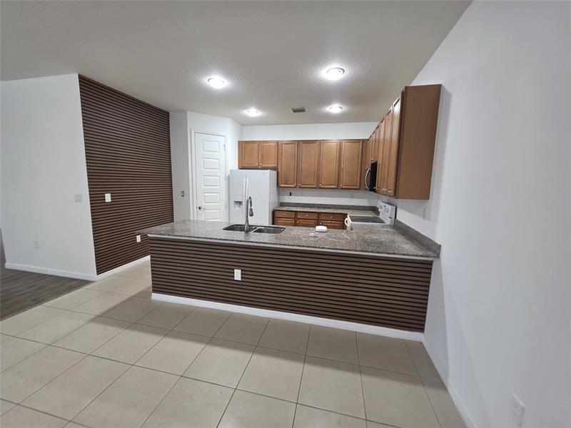 Details for 19117 8th Ct, Miami, FL 33179
