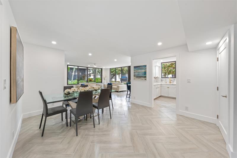 Image 10 of 30 For 1578 Ocean Lane  114