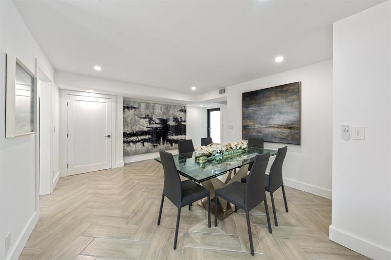 Image 16 of 30 For 1578 Ocean Lane  114