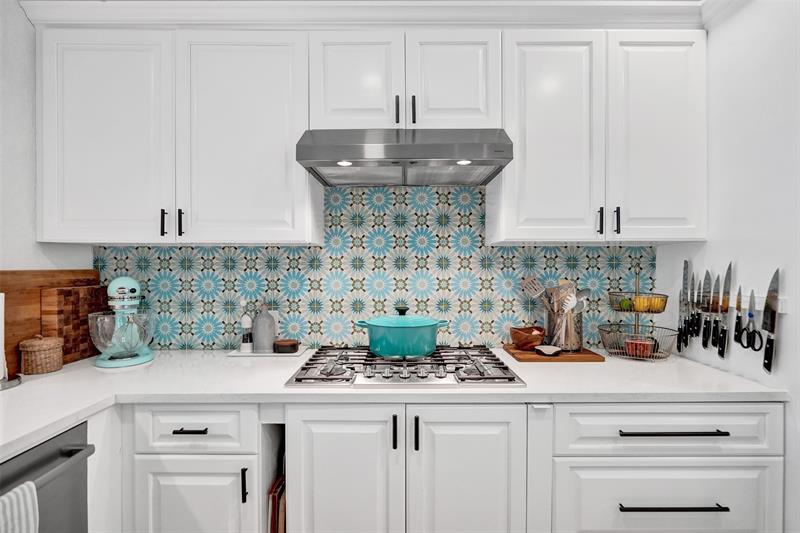 Image 16 of 90 For 3206 Robbins Rd