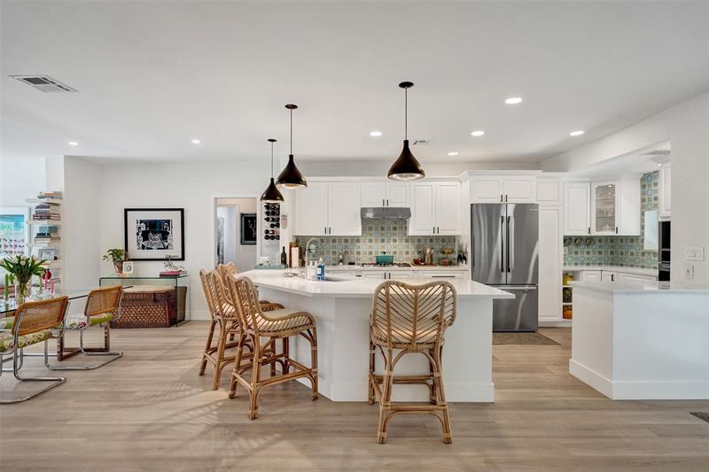 Image 24 of 90 For 3206 Robbins Rd