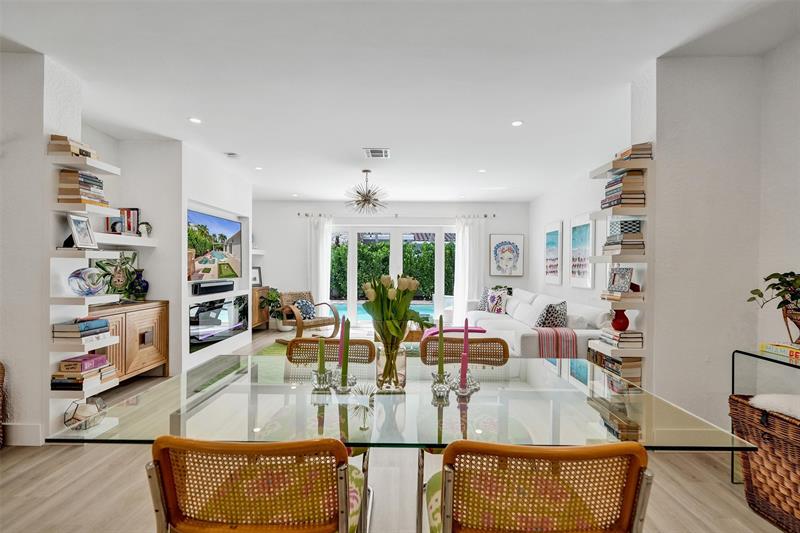 Image 27 of 90 For 3206 Robbins Rd