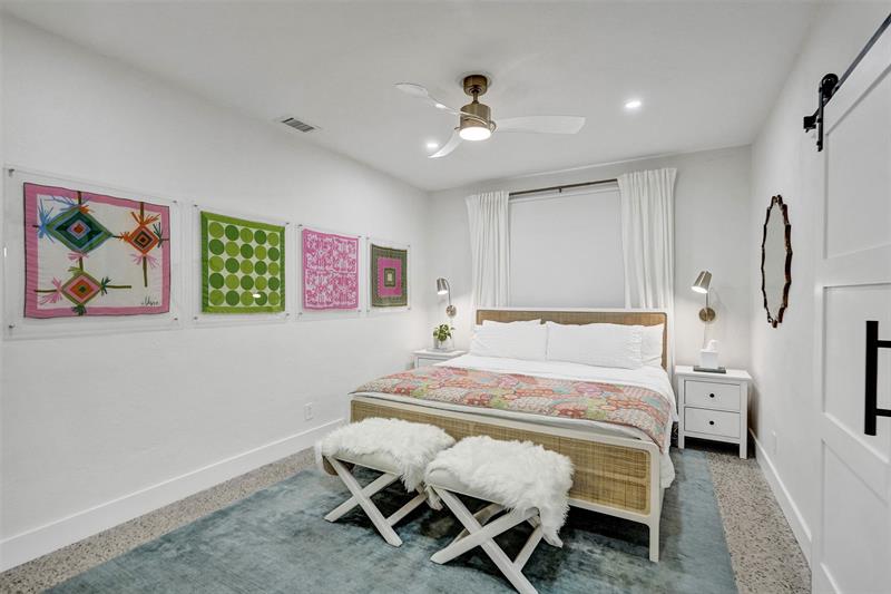 Image 37 of 90 For 3206 Robbins Rd