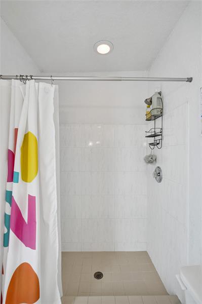 Image 52 of 90 For 3206 Robbins Rd