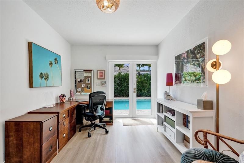 Image 57 of 90 For 3206 Robbins Rd