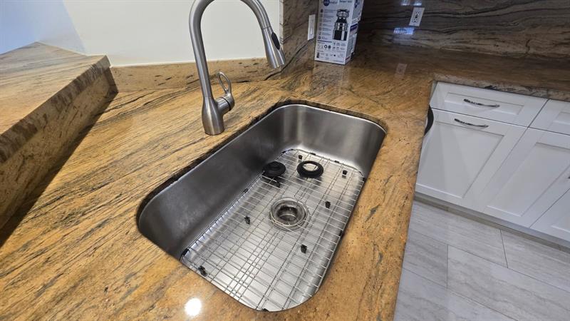 Image 3 of 33 For 8871 Wiles Road  202