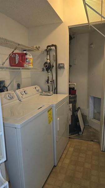 Image 30 of 33 For 8871 Wiles Road  202