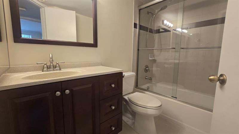 Image 9 of 33 For 8871 Wiles Road  202