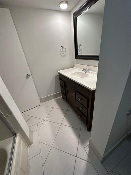 Image 4 of 13 For 3550 Blue Lake Dr  101