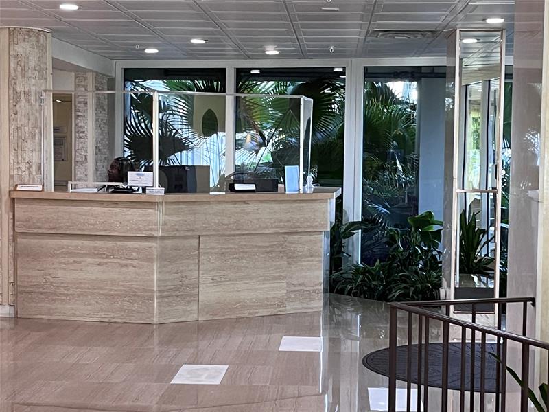 Image 29 of 31 For 3200 36  512a