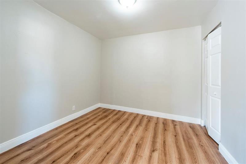Image 16 of 22 For 1031 6th Way