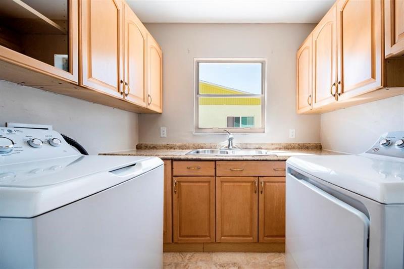 Image 20 of 22 For 1031 6th Way