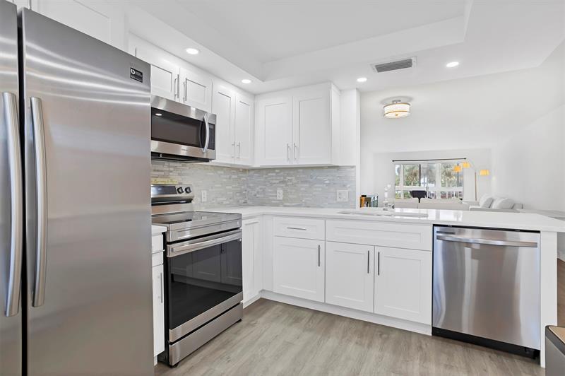 Image 10 of 46 For 2805 Victoria Way  F 2