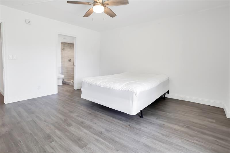 Image 35 of 46 For 2805 Victoria Way  F 2