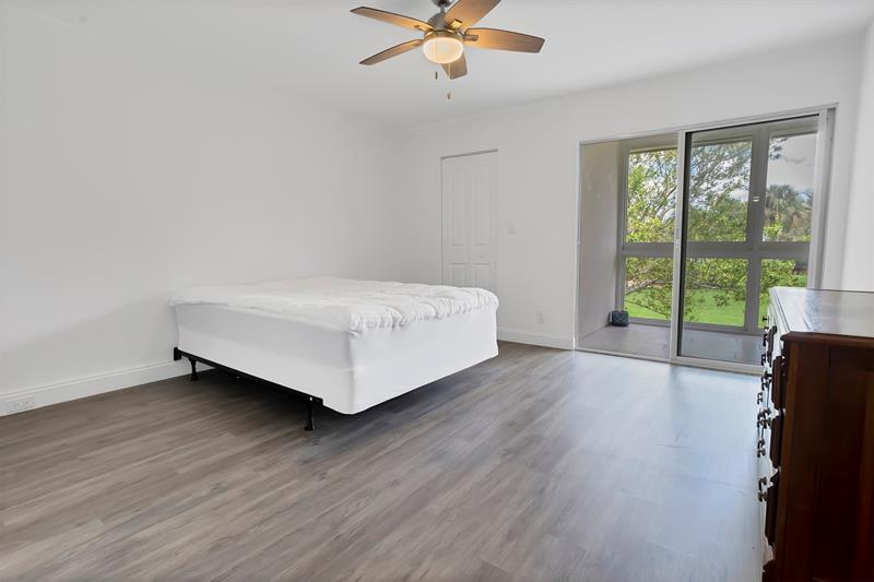 Image 36 of 46 For 2805 Victoria Way  F 2