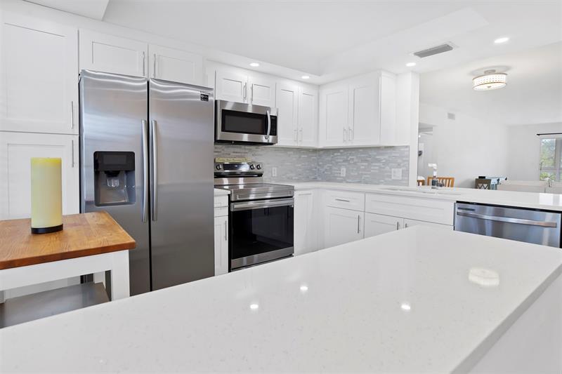Image 9 of 46 For 2805 Victoria Way  F 2