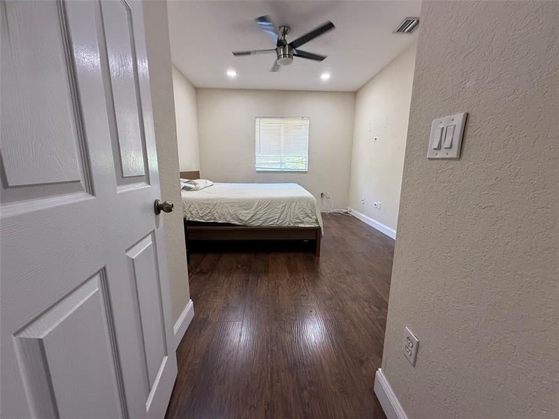 Image 10 of 22 For 6580 Catalina Ln  6580