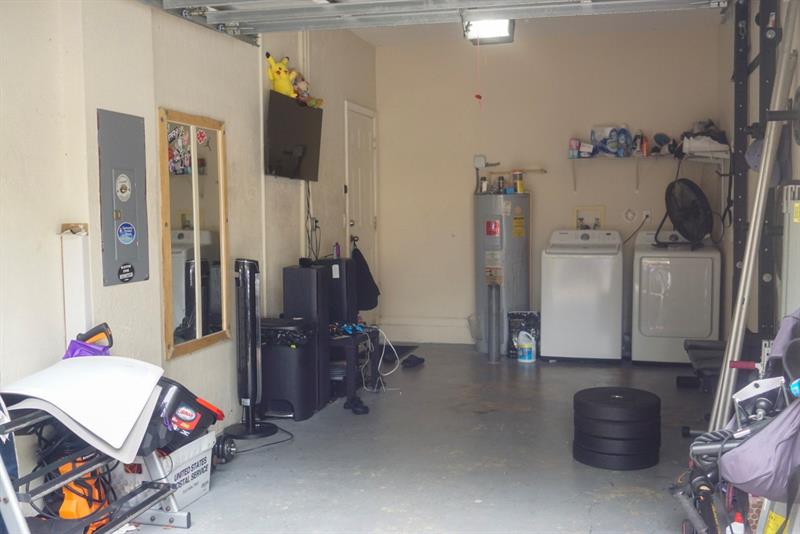 Image 18 of 22 For 6580 Catalina Ln  6580