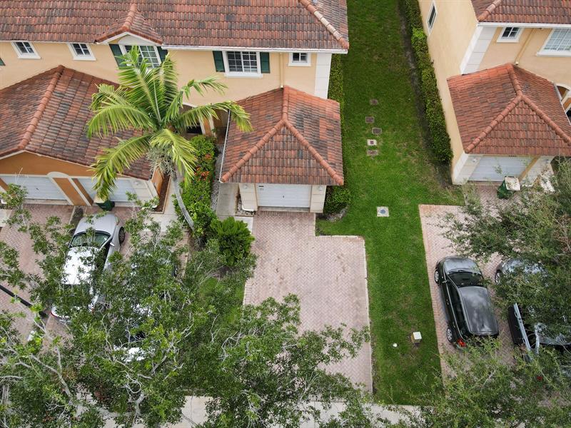 Image 20 of 22 For 6580 Catalina Ln  6580