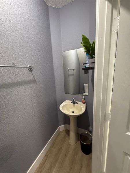 Image 8 of 22 For 6580 Catalina Ln  6580