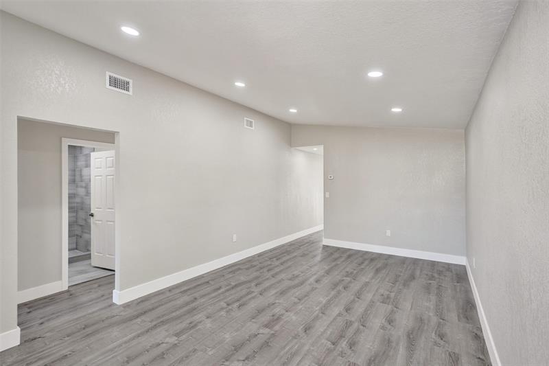 Image 12 of 34 For 2614 65th St