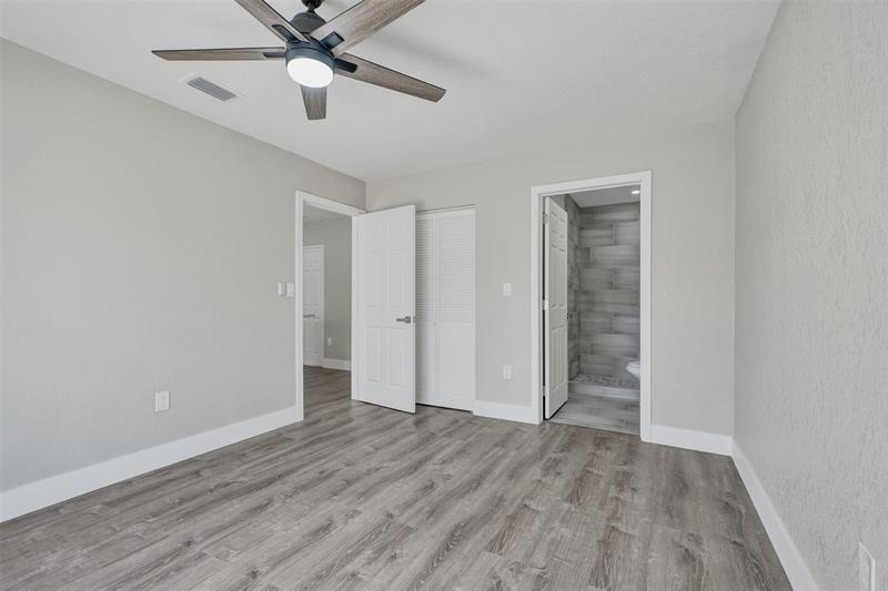 Image 19 of 34 For 2614 65th St