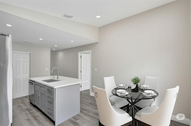 Image 3 of 34 For 2614 65th St