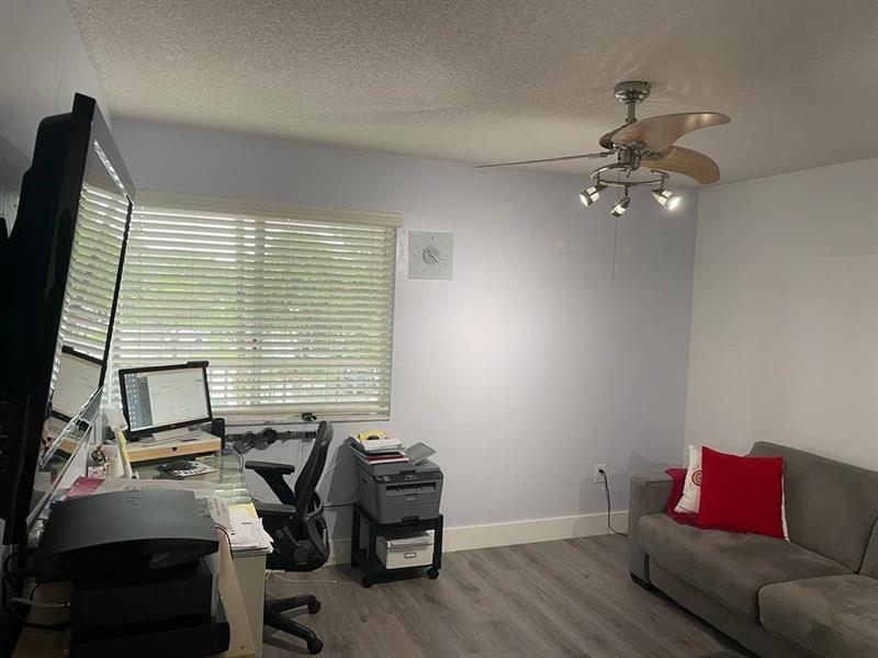 Image 13 of 33 For 7776 Trent Dr  305