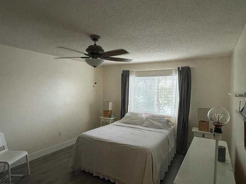 Image 18 of 33 For 7776 Trent Dr  305