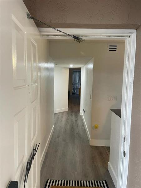 Image 8 of 33 For 7776 Trent Dr  305