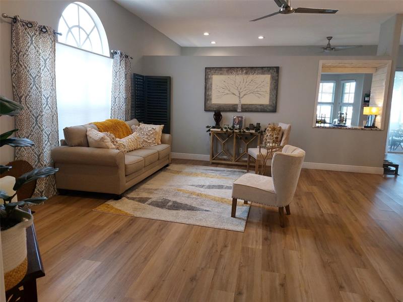 Image 4 of 13 For 6183 Bear Creek Ct