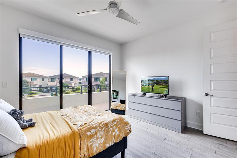 Image 45 of 64 For 10995 Passage Way