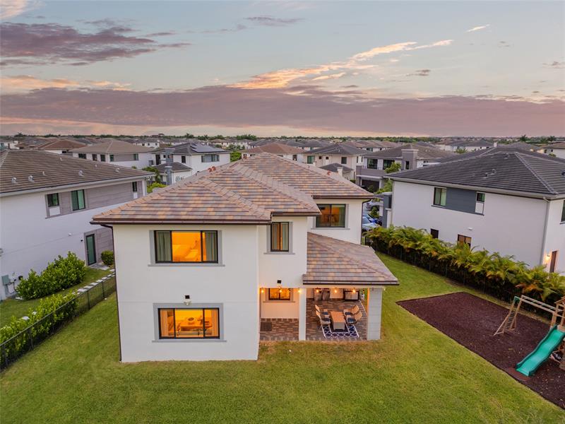Image 60 of 64 For 10995 Passage Way