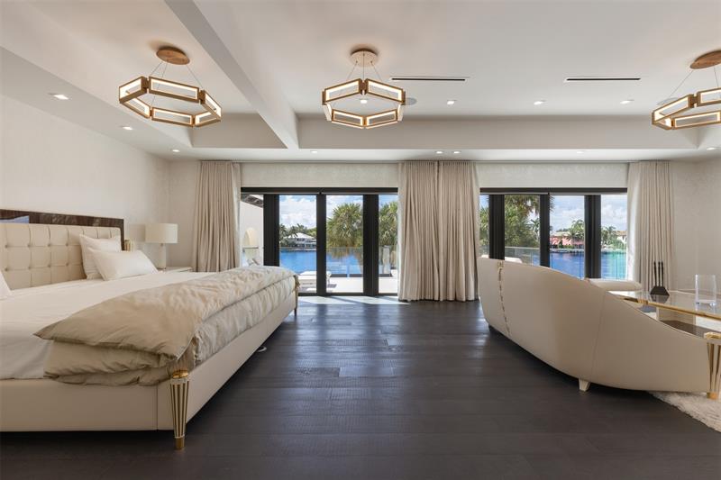 Image 33 of 53 For 529 Bontona Ave