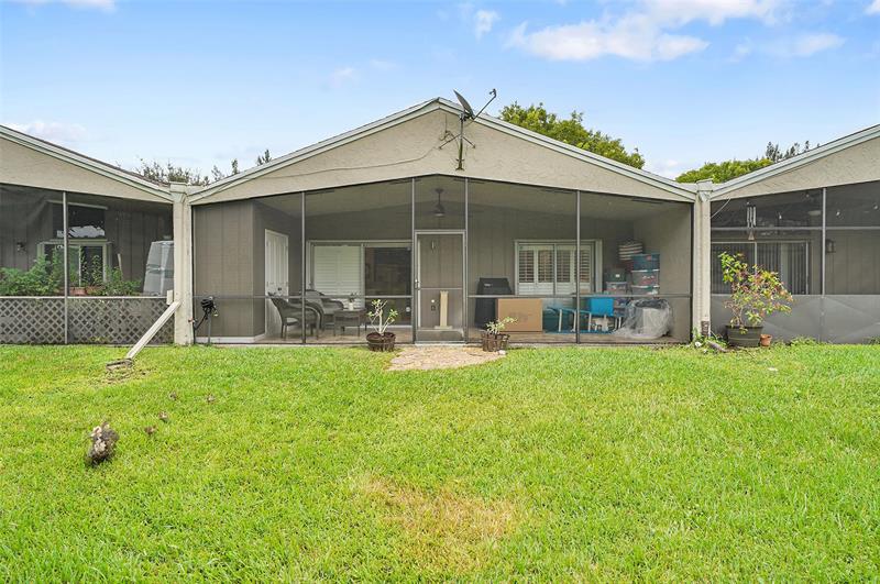Image 35 of 36 For 573 Woodgate Cir