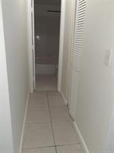 Image 13 of 22 For 4100 Riverside Dr  01