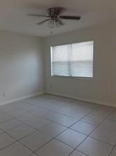 Image 17 of 22 For 4100 Riverside Dr  01
