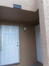 Image 3 of 22 For 4100 Riverside Dr  01