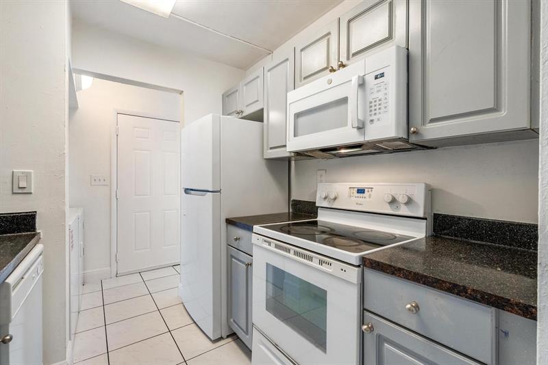 Image 10 of 26 For 11583 42nd St  11583