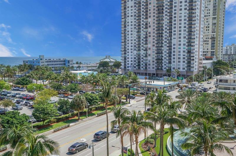 Image 41 of 54 For 1 Ocean Blvd  506