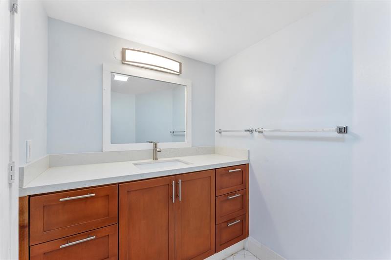 Image 10 of 17 For 850 138th Ave  208d