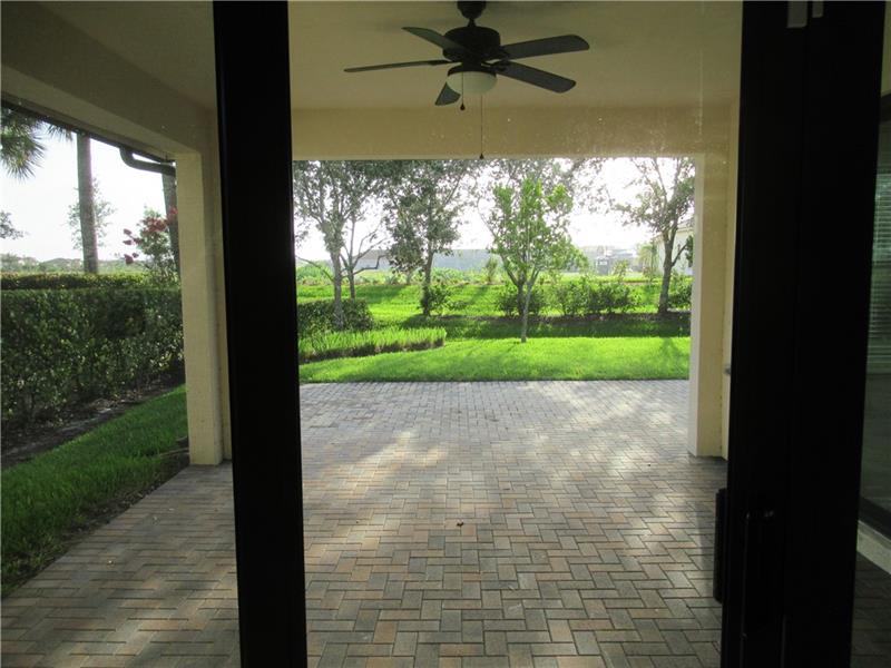 Image 6 of 6 For 8935 Watercrest Cir